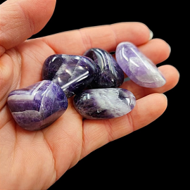 Ametyst Chevron - Otoczak 3-4 cm (15g) Mix. 1szt