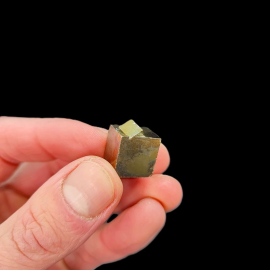 Piryt - Zrost 2 Kryształów 12g. 1,8 x 1,3cm - Hiszpania