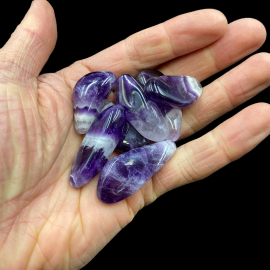 Ametyst Chevron - Otoczak 3,5-4 cm (11g) Mix. 1szt