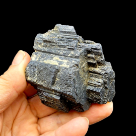 Turmalin Czarny - Szerl - Bryłka 200g. 6 x 6 x 4cm