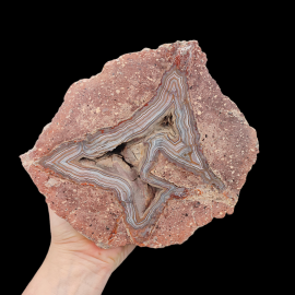 Agaty z Nowego Kościoła, 2368g. 18 x 19cm