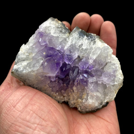 Ametyst na chalcedonie z kryształem górskim – Urugwaj 380g. 8 x 6cm