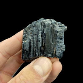Turmalin Czarny (Szerl) - Naturalny kryształ 58g. 4,5 x 4,5 x 2,4 cm