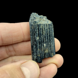 Turmalin Czarny (Szerl) - Naturalny kryształ 23g. 4 x 2 x 1,3 cm