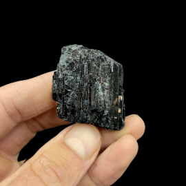 Turmalin Czarny (Szerl) - Naturalny kryształ 45g. 3,5 x 3,5 x 2 cm